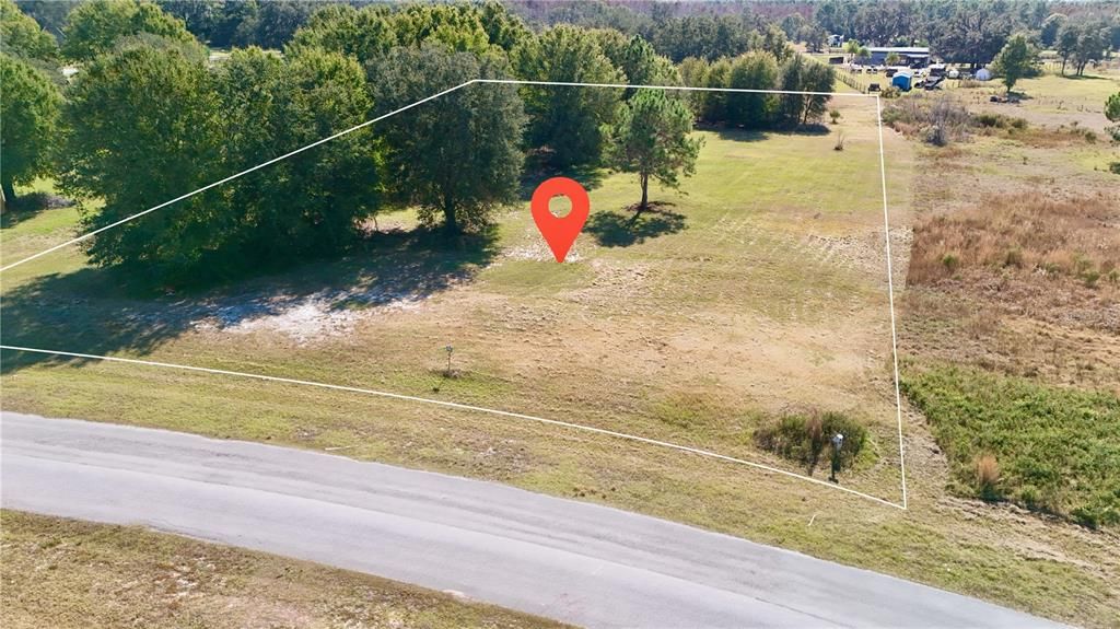 待售: $180,000 (1.78 acres)