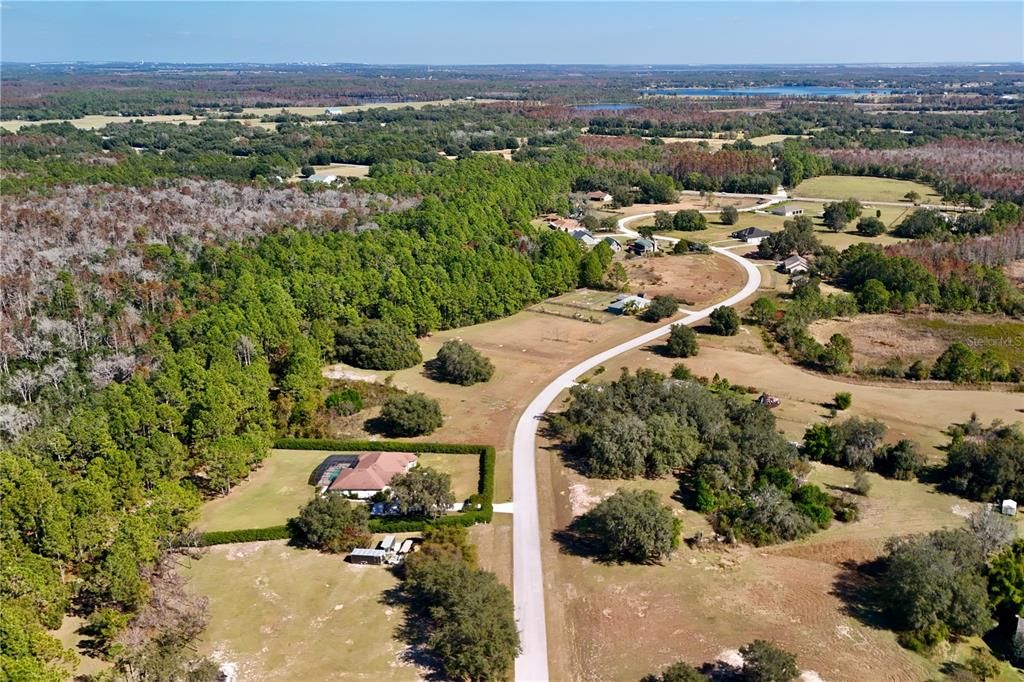 待售: $180,000 (1.78 acres)