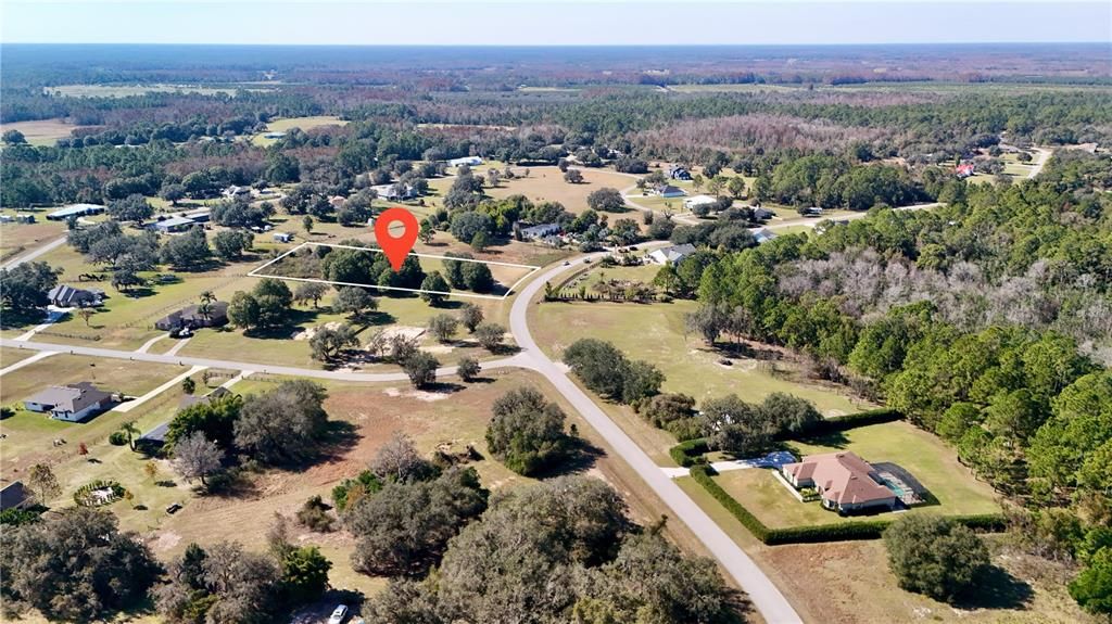 待售: $180,000 (1.78 acres)