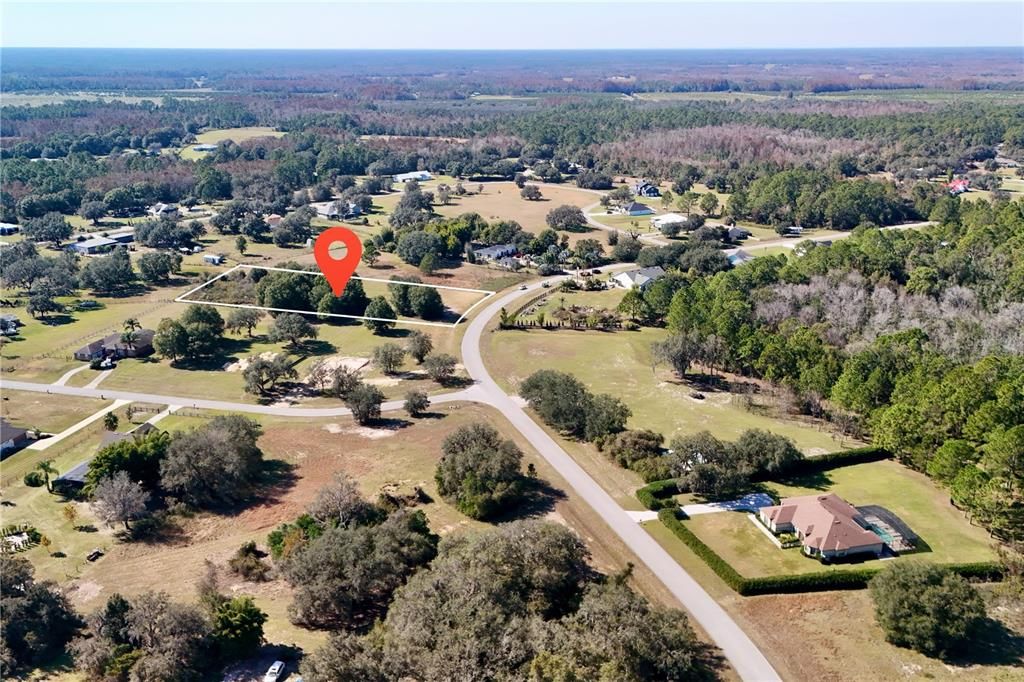 待售: $180,000 (1.78 acres)