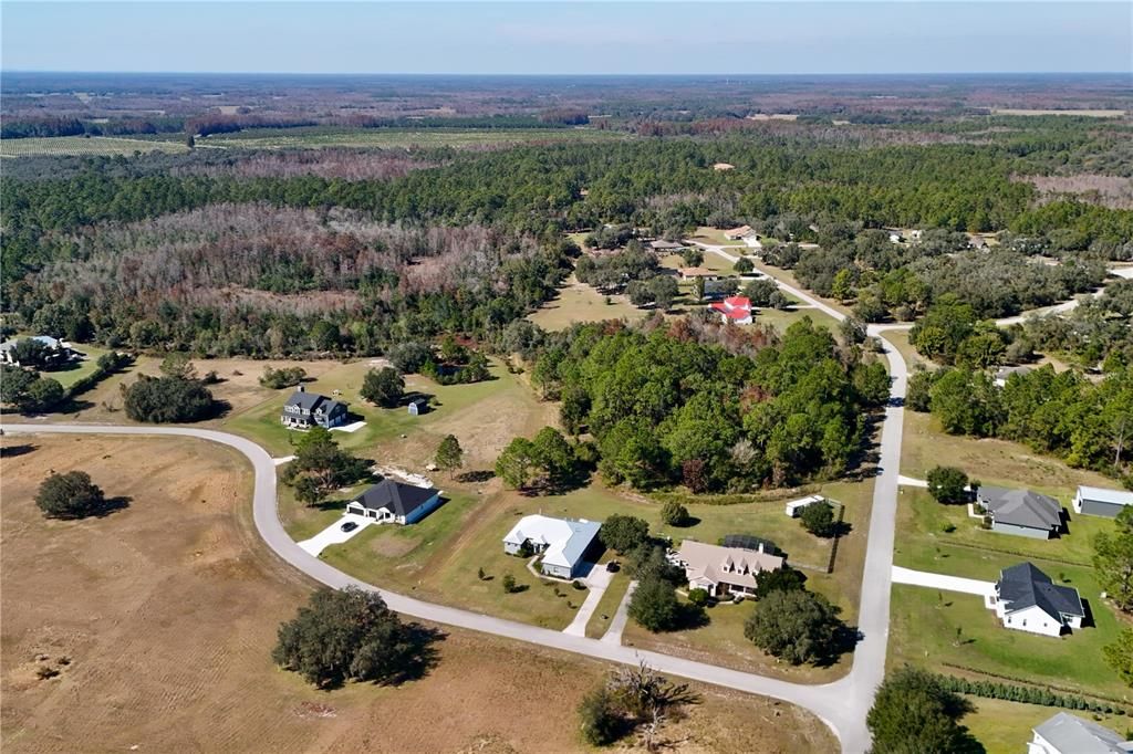 待售: $180,000 (1.78 acres)