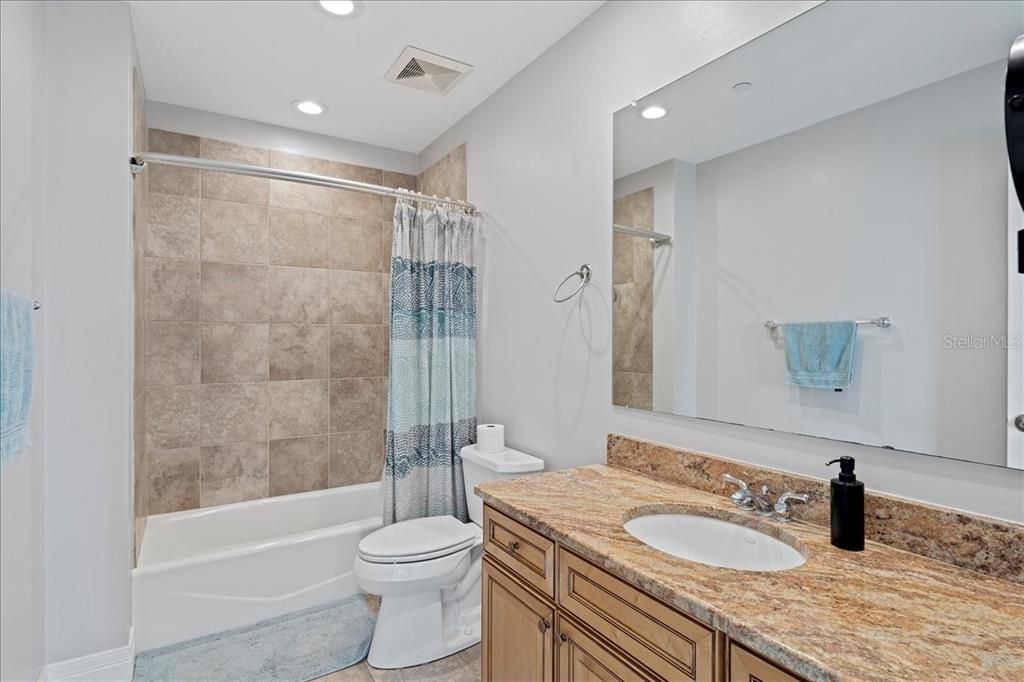 For Sale: $1,250,000 (3 beds, 3 baths, 1733 Square Feet)