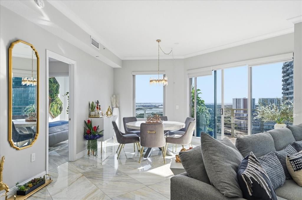 For Sale: $1,250,000 (3 beds, 3 baths, 1733 Square Feet)