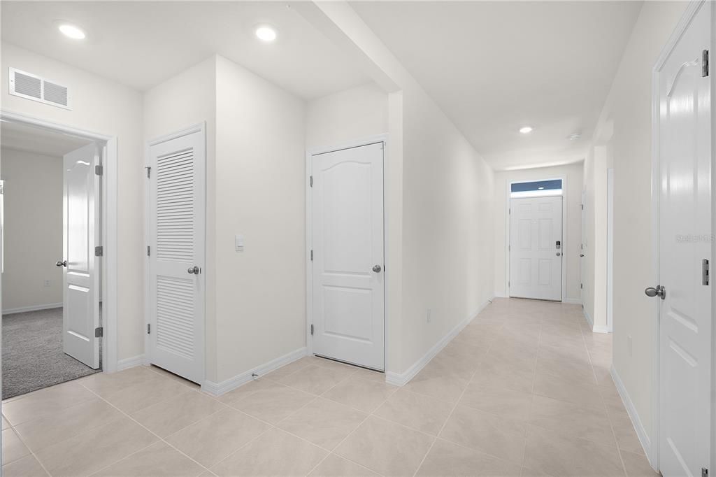 For Rent: $2,300 (4 beds, 2 baths, 1892 Square Feet)