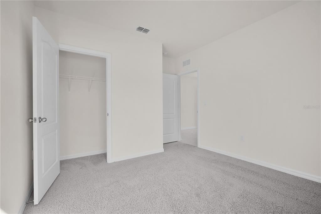 For Rent: $2,300 (4 beds, 2 baths, 1892 Square Feet)