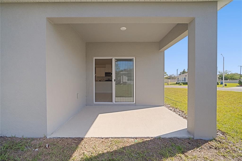 For Rent: $2,300 (4 beds, 2 baths, 1892 Square Feet)