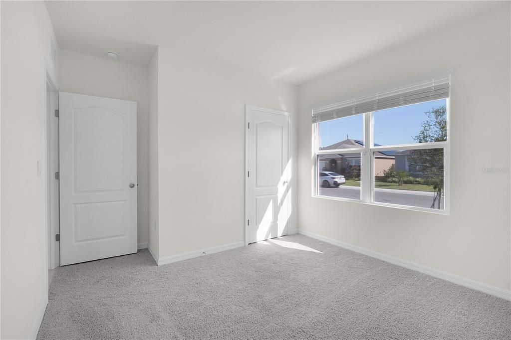 For Rent: $2,300 (4 beds, 2 baths, 1892 Square Feet)