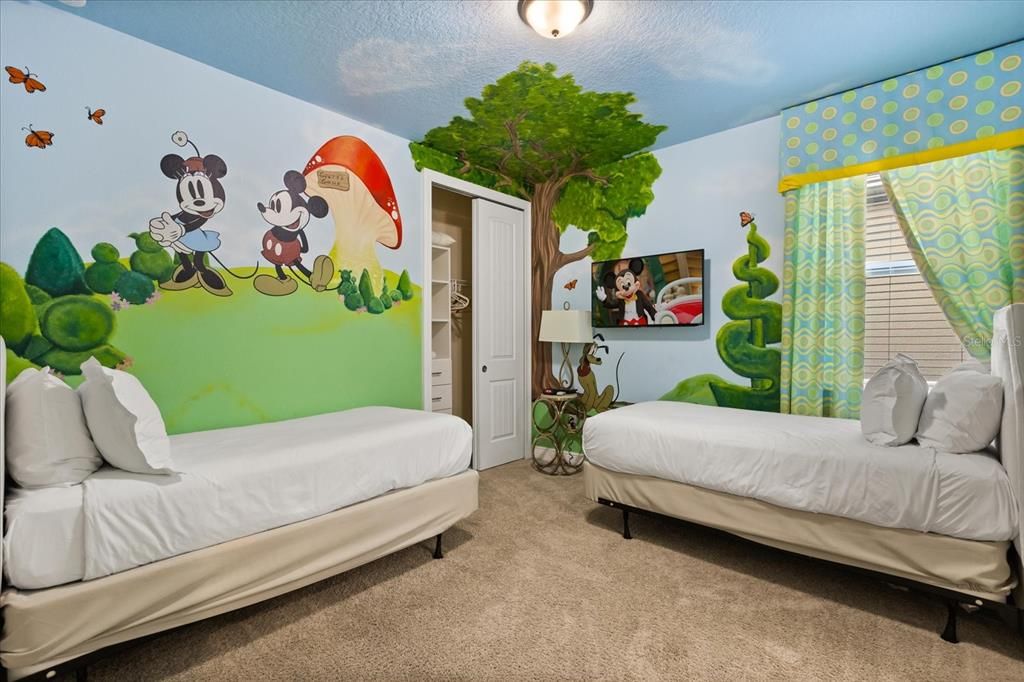 En Venta: $700,000 (8 camas, 7 baños, 3412 Pies cuadrados)