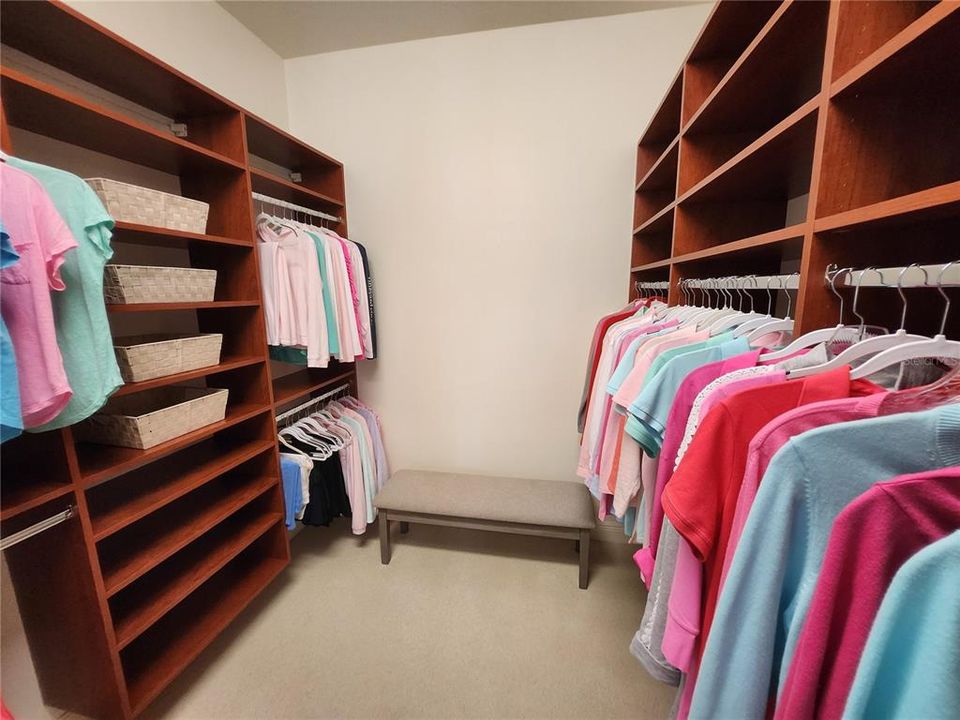 Active With Contract: $1,350,000 (3 beds, 3 baths, 3441 Square Feet)