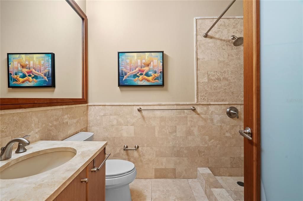 For Sale: $3,495,000 (3 beds, 3 baths, 2337 Square Feet)