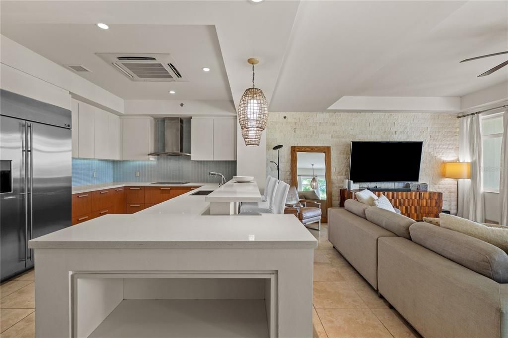 For Sale: $3,495,000 (3 beds, 3 baths, 2337 Square Feet)