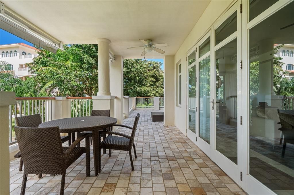 For Sale: $3,495,000 (3 beds, 3 baths, 2337 Square Feet)