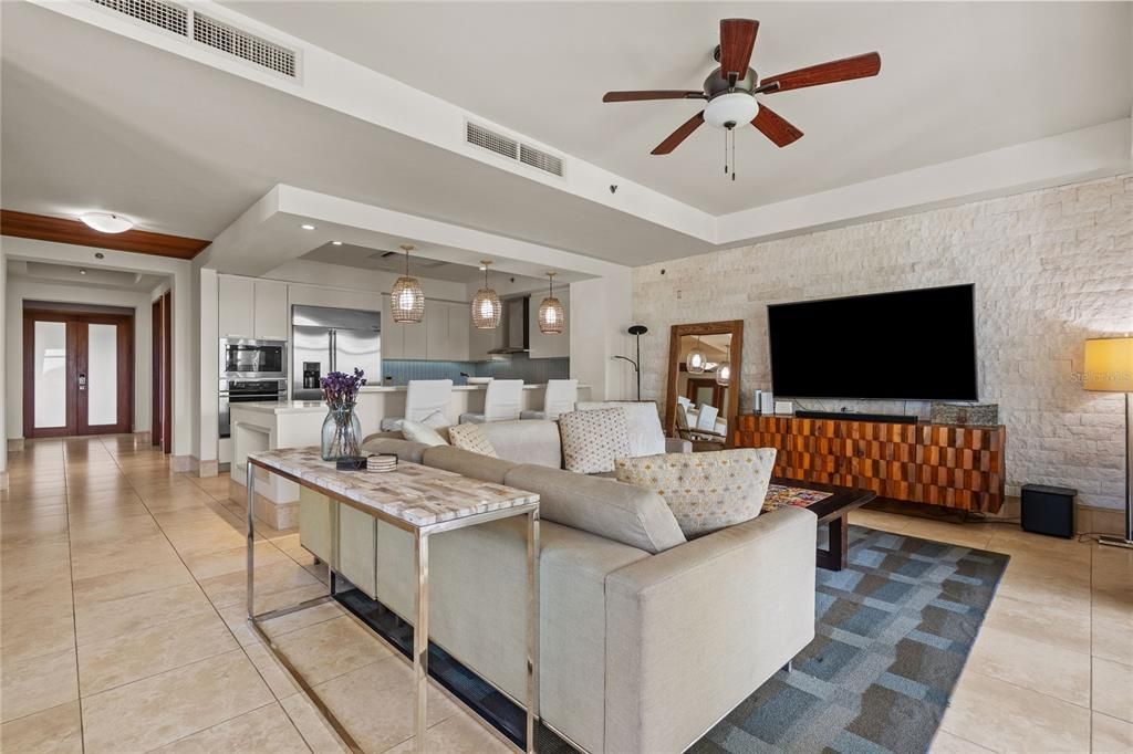 For Sale: $3,495,000 (3 beds, 3 baths, 2337 Square Feet)