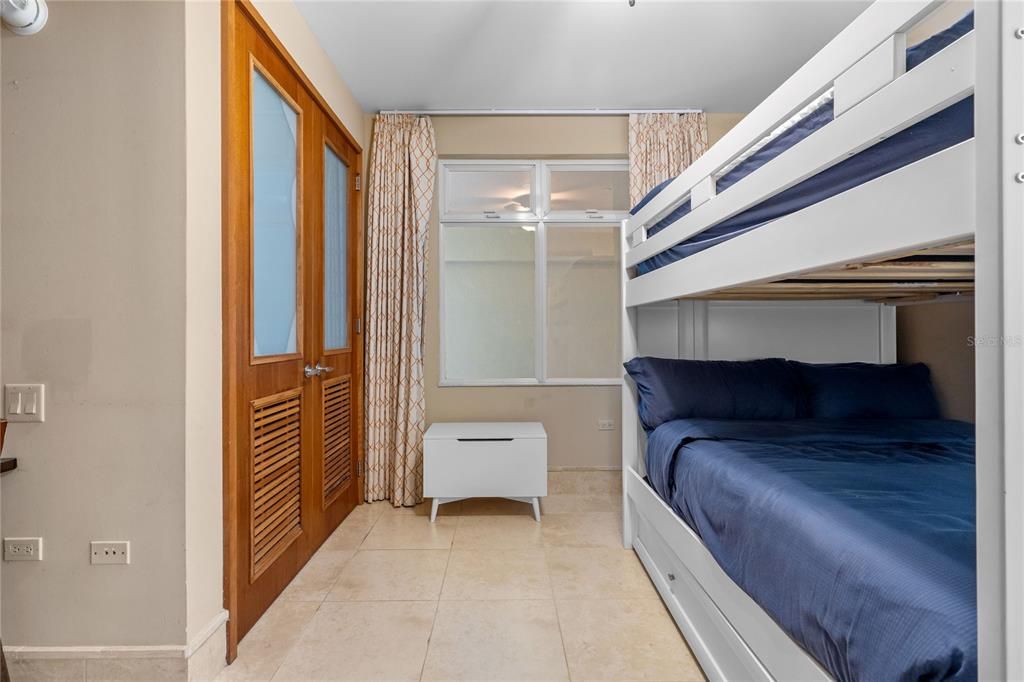 For Sale: $3,495,000 (3 beds, 3 baths, 2337 Square Feet)