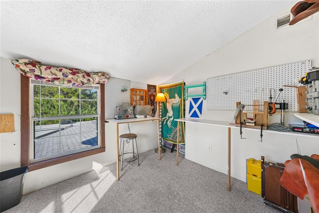 For Sale: $275,000 (2 beds, 1 baths, 1000 Square Feet)