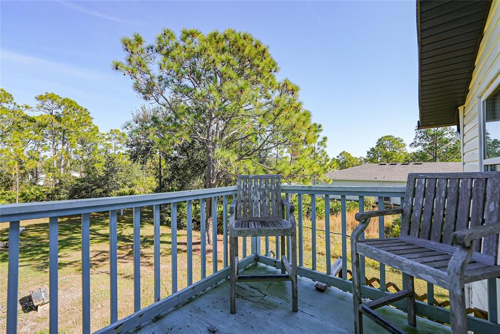 For Sale: $275,000 (2 beds, 1 baths, 1000 Square Feet)