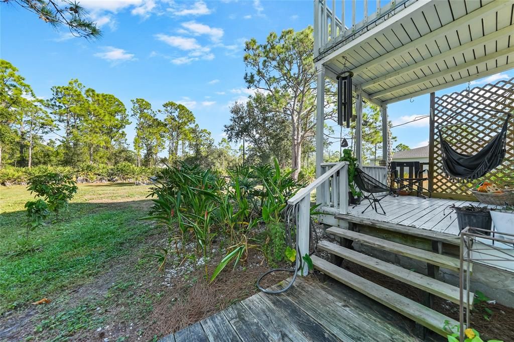 For Sale: $275,000 (2 beds, 1 baths, 1000 Square Feet)