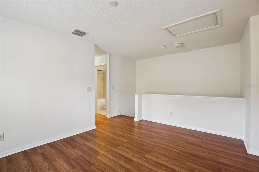 待售: $270,000 (3 贝兹, 2 浴室, 1838 平方英尺)