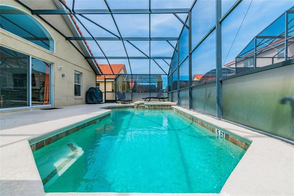 En Renta: $2,550 (4 camas, 2 baños, 1940 Pies cuadrados)