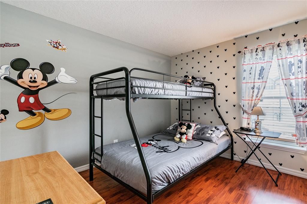 En Renta: $2,550 (4 camas, 2 baños, 1940 Pies cuadrados)