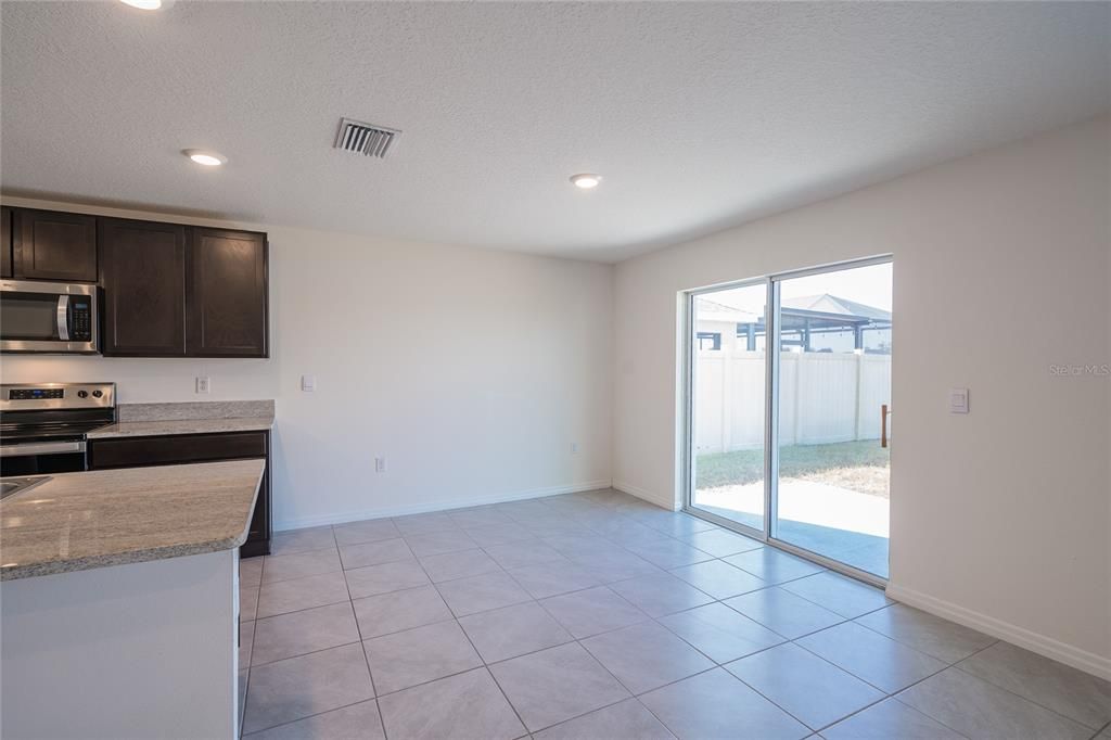 For Sale: $495,000 (5 beds, 3 baths, 2674 Square Feet)