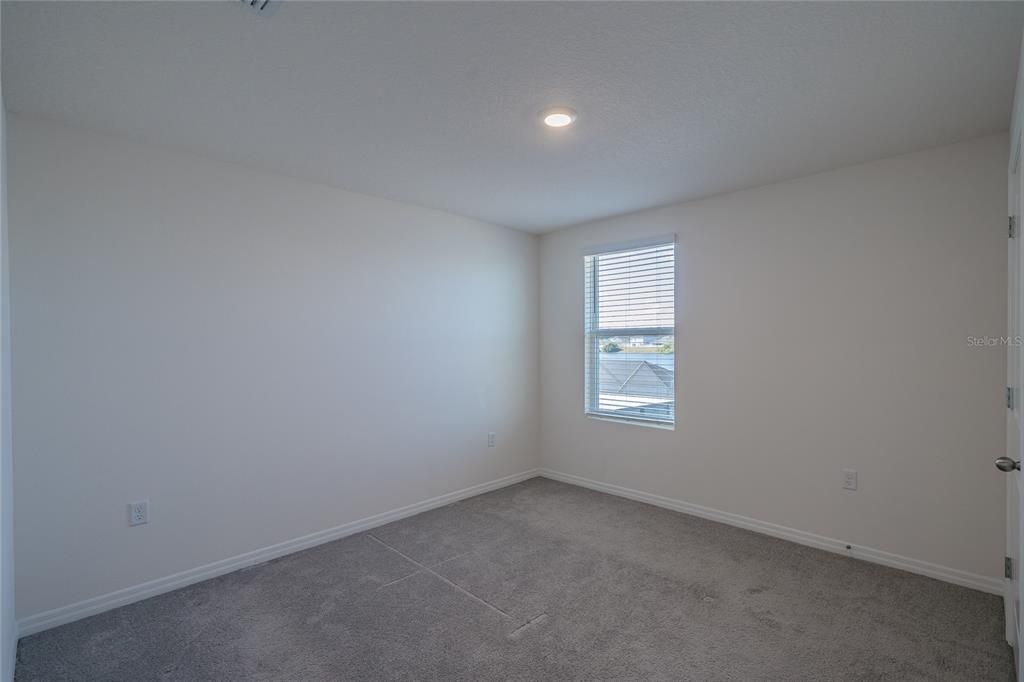 For Sale: $495,000 (5 beds, 3 baths, 2674 Square Feet)