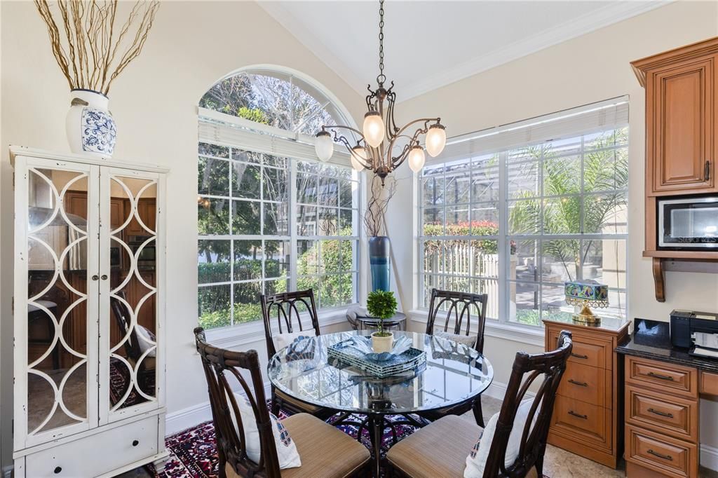 For Sale: $979,000 (3 beds, 3 baths, 2963 Square Feet)