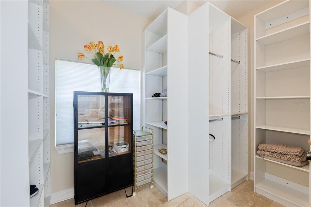 For Sale: $979,000 (3 beds, 3 baths, 2963 Square Feet)