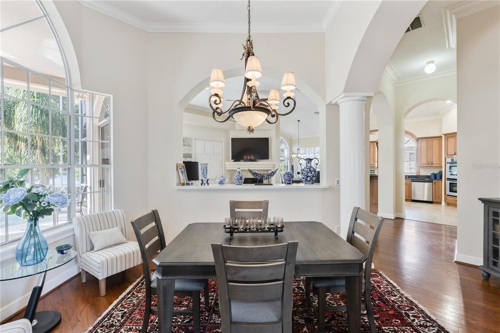 For Sale: $979,000 (3 beds, 3 baths, 2963 Square Feet)