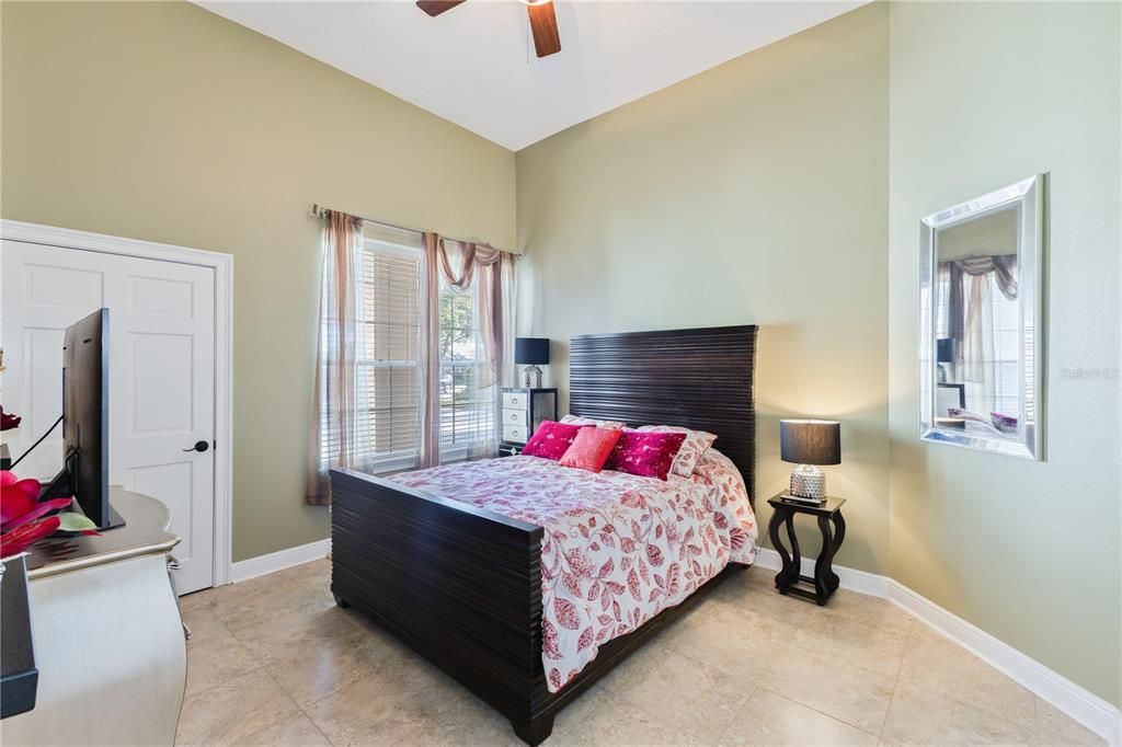 For Sale: $979,000 (3 beds, 3 baths, 2963 Square Feet)