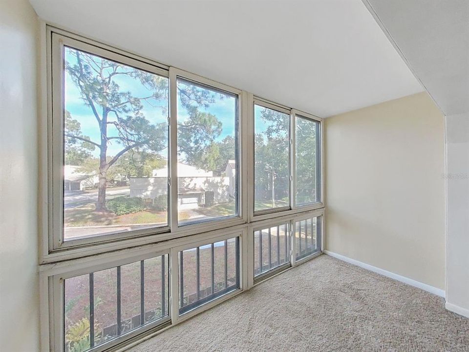 For Sale: $245,000 (2 beds, 2 baths, 1450 Square Feet)