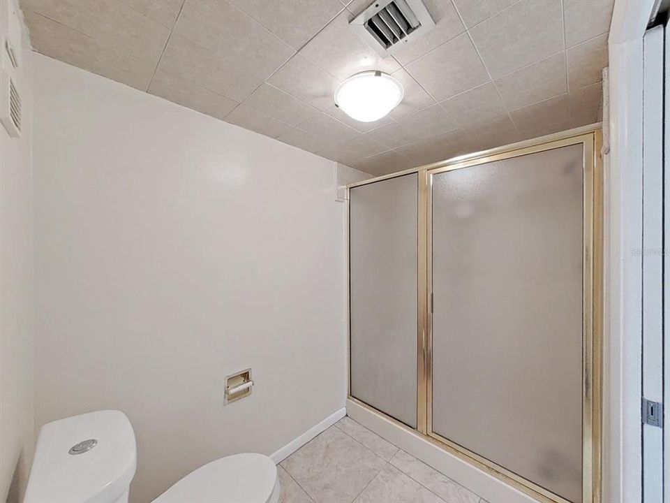 For Sale: $245,000 (2 beds, 2 baths, 1450 Square Feet)