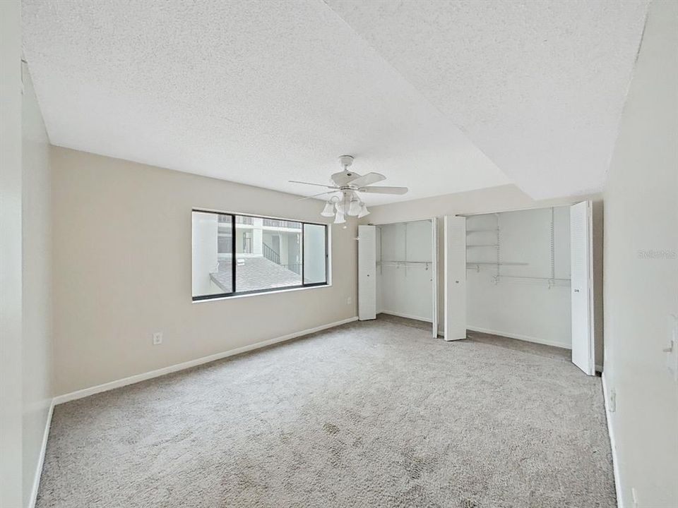 For Sale: $245,000 (2 beds, 2 baths, 1450 Square Feet)