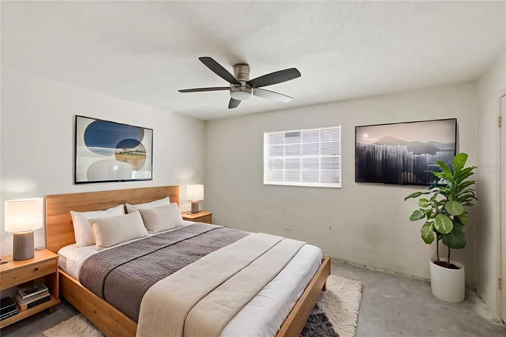 На продажу: $115,000 (1 спален, 1 ванн, 720 Квадратных фут)