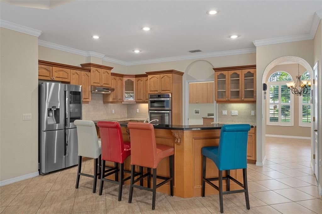 待售: $489,999 (4 贝兹, 2 浴室, 2528 平方英尺)