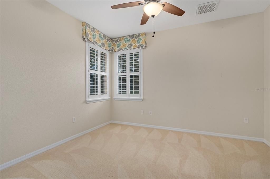 待售: $489,999 (4 贝兹, 2 浴室, 2528 平方英尺)