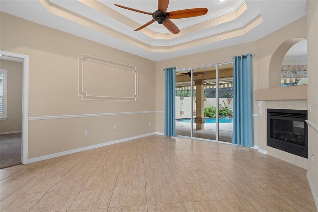 待售: $489,999 (4 贝兹, 2 浴室, 2528 平方英尺)