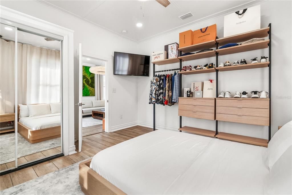 待售: $575,000 (3 贝兹, 2 浴室, 1269 平方英尺)