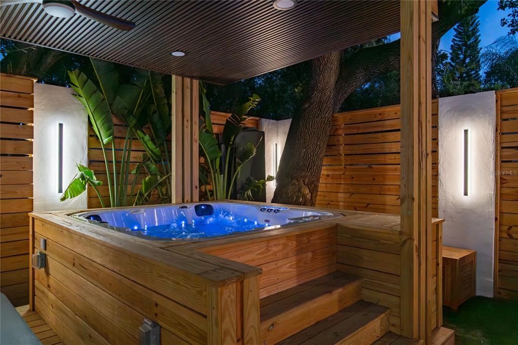 待售: $575,000 (3 贝兹, 2 浴室, 1269 平方英尺)