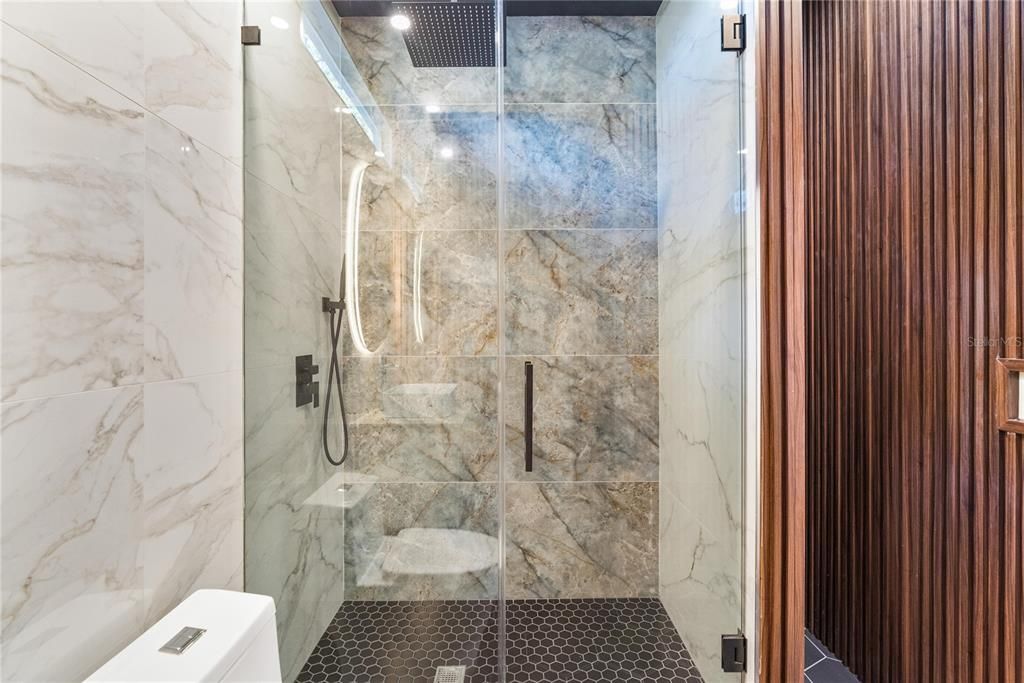 待售: $575,000 (3 贝兹, 2 浴室, 1269 平方英尺)