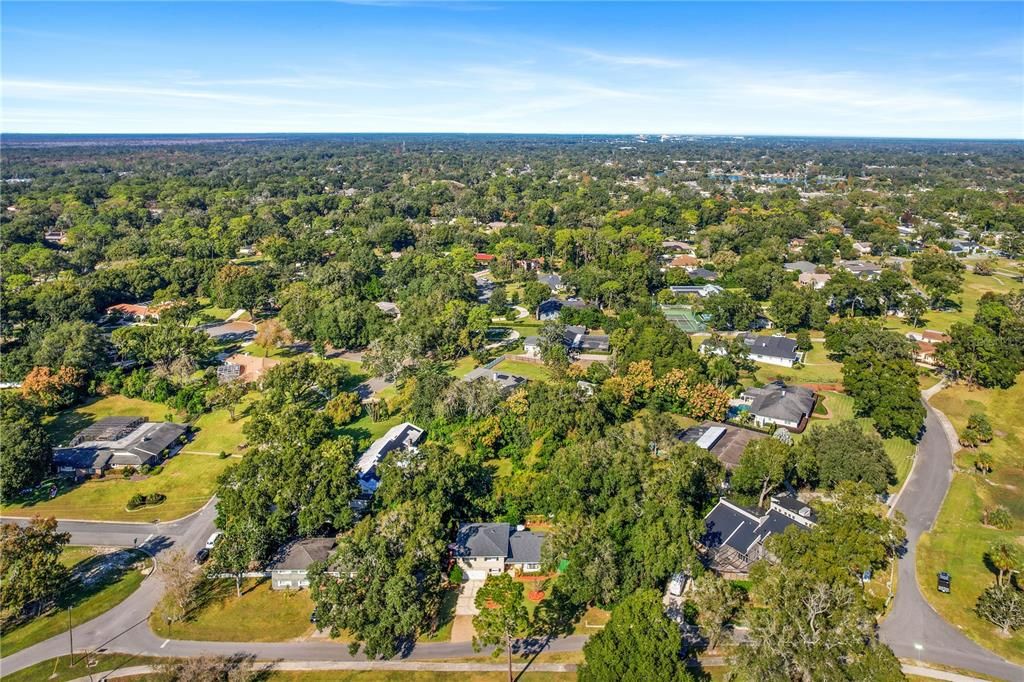 For Sale: $550,000 (4 beds, 3 baths, 2537 Square Feet)