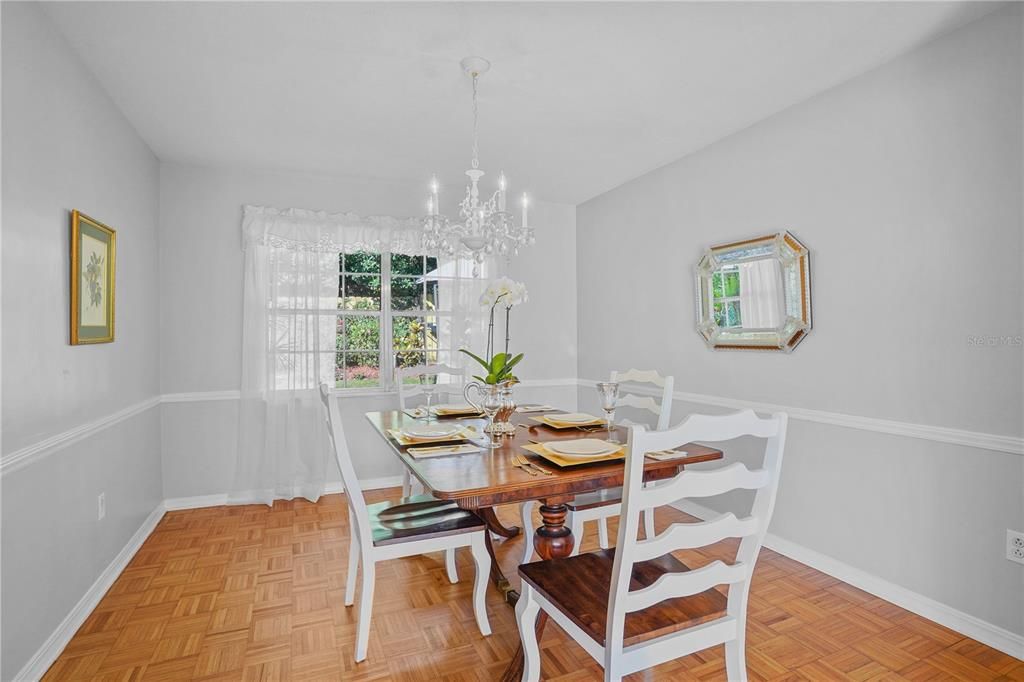 For Sale: $550,000 (4 beds, 3 baths, 2537 Square Feet)