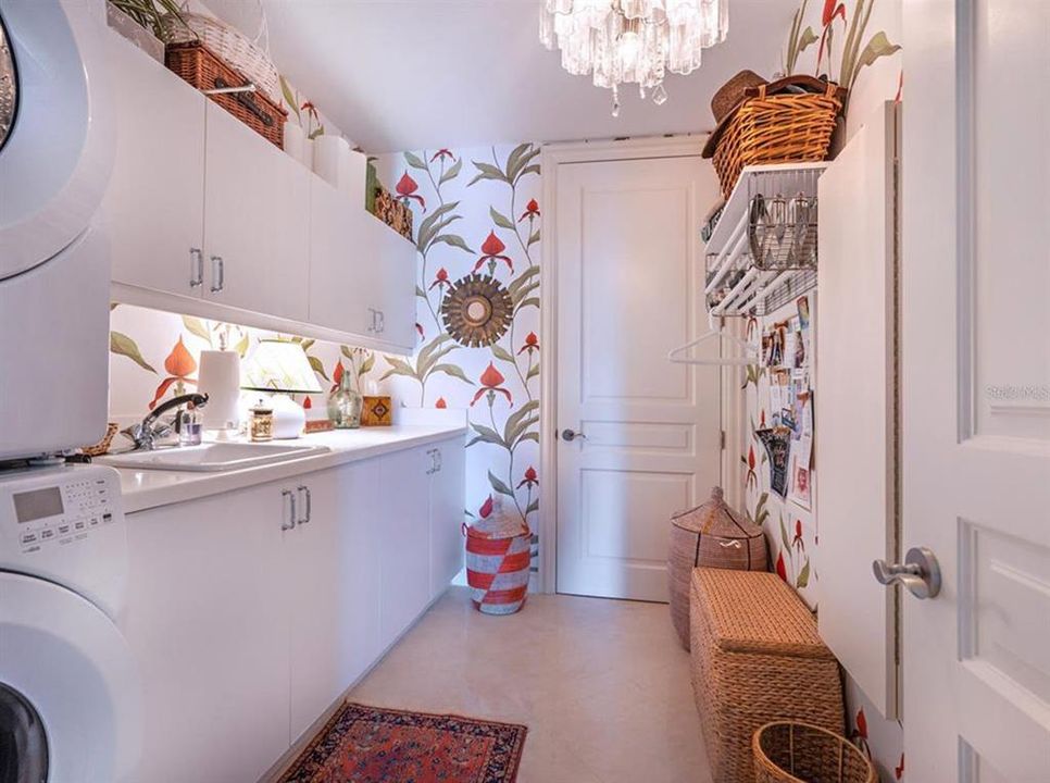 На продажу: $2,799,000 (3 спален, 3 ванн, 2936 Квадратных фут)