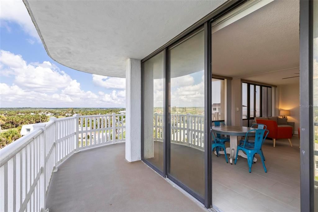 В аренду: $2,450 (2 спален, 2 ванн, 1358 Квадратных фут)