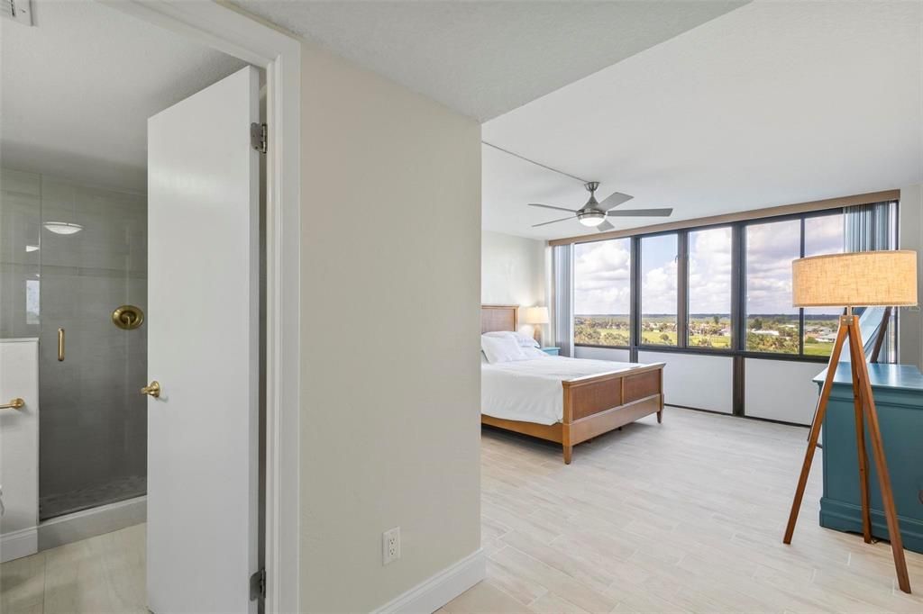 В аренду: $2,450 (2 спален, 2 ванн, 1358 Квадратных фут)