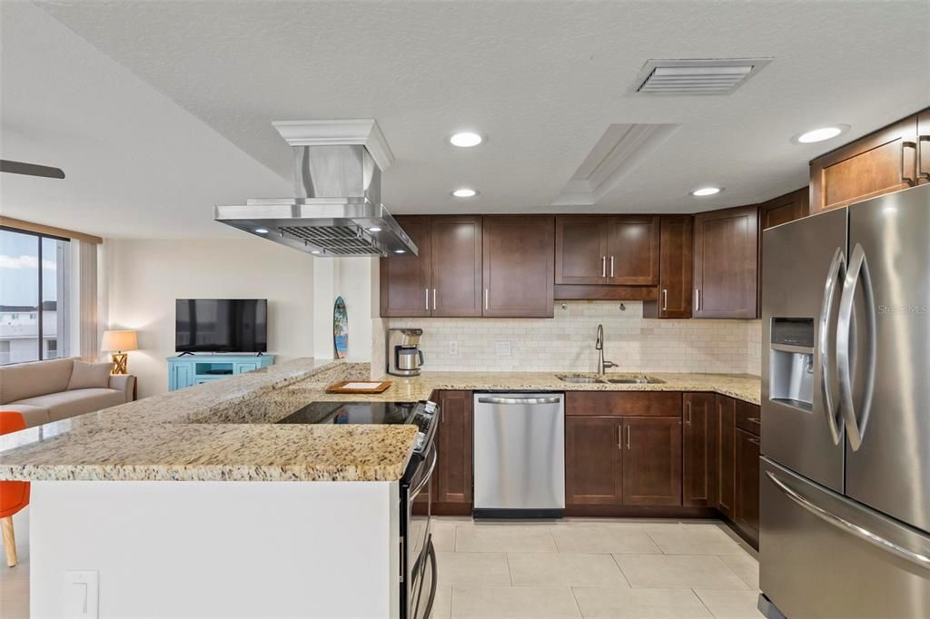 В аренду: $2,450 (2 спален, 2 ванн, 1358 Квадратных фут)