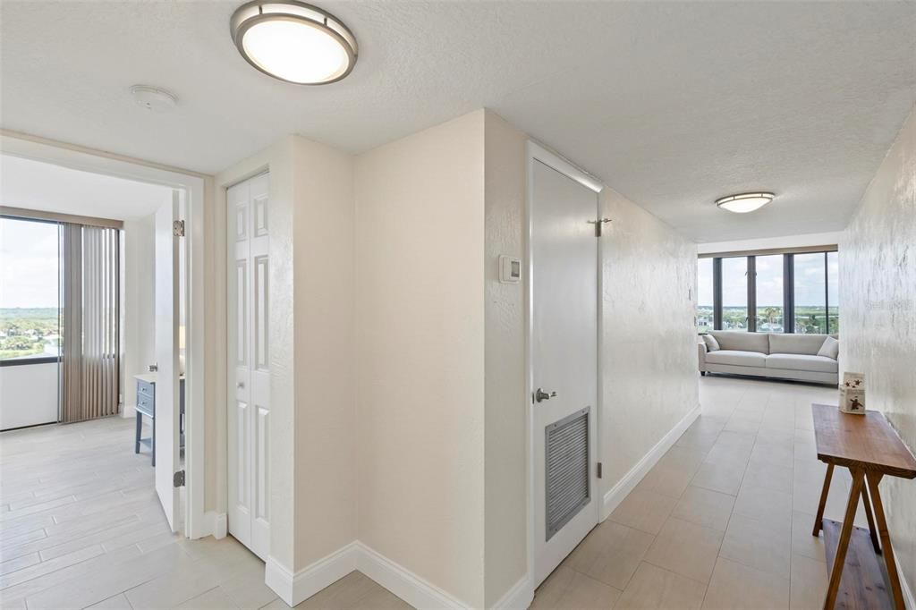 В аренду: $2,450 (2 спален, 2 ванн, 1358 Квадратных фут)