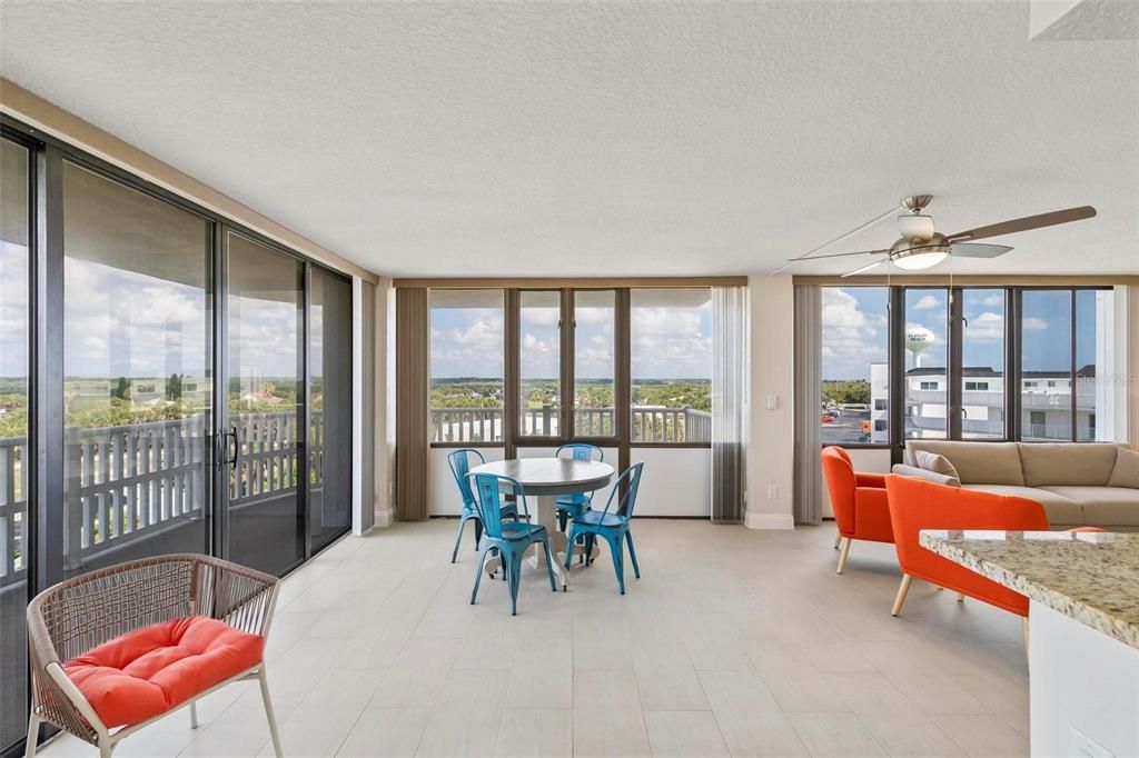 В аренду: $2,450 (2 спален, 2 ванн, 1358 Квадратных фут)