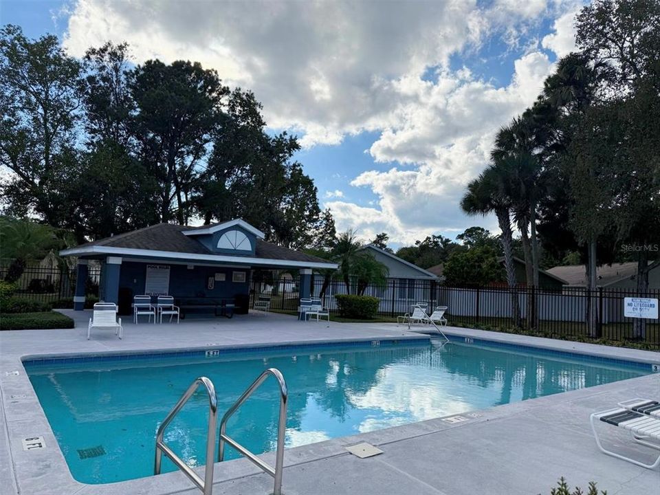 For Rent: $1,695 (3 beds, 2 baths, 1101 Square Feet)