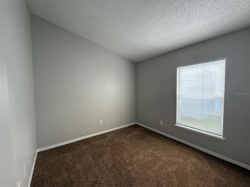 For Rent: $1,695 (3 beds, 2 baths, 1101 Square Feet)